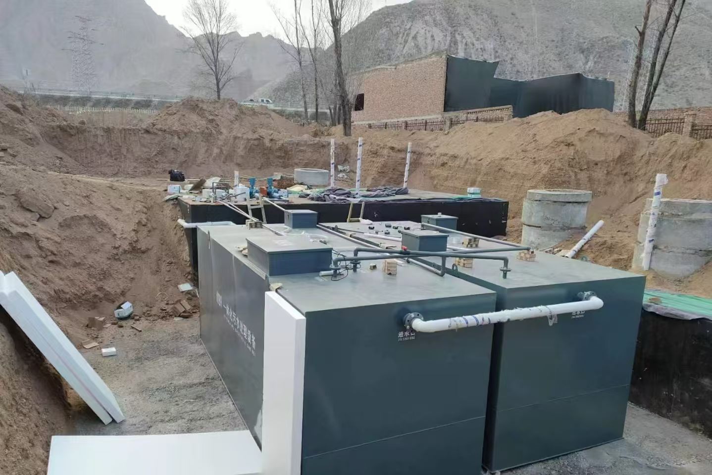 丁青一体化污水处理设备